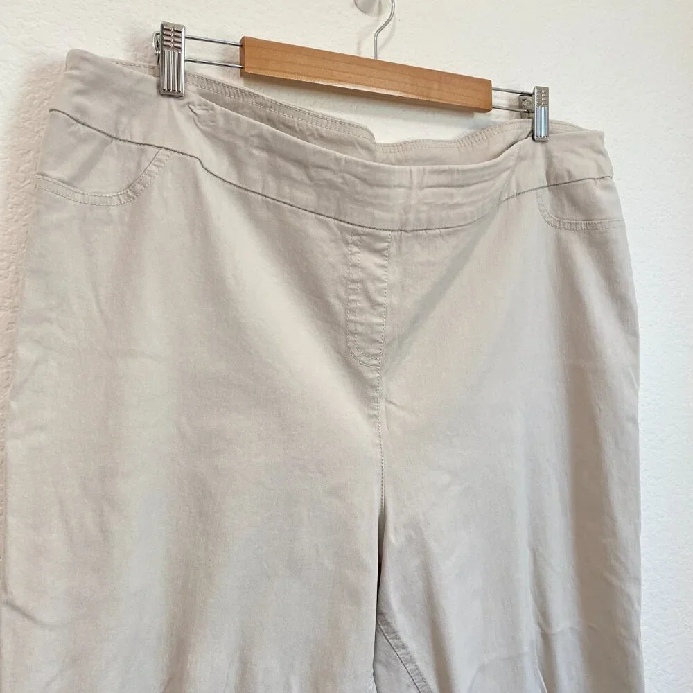 Soft Surroundings Khaki Tan Elastic Pull On Capris 2X